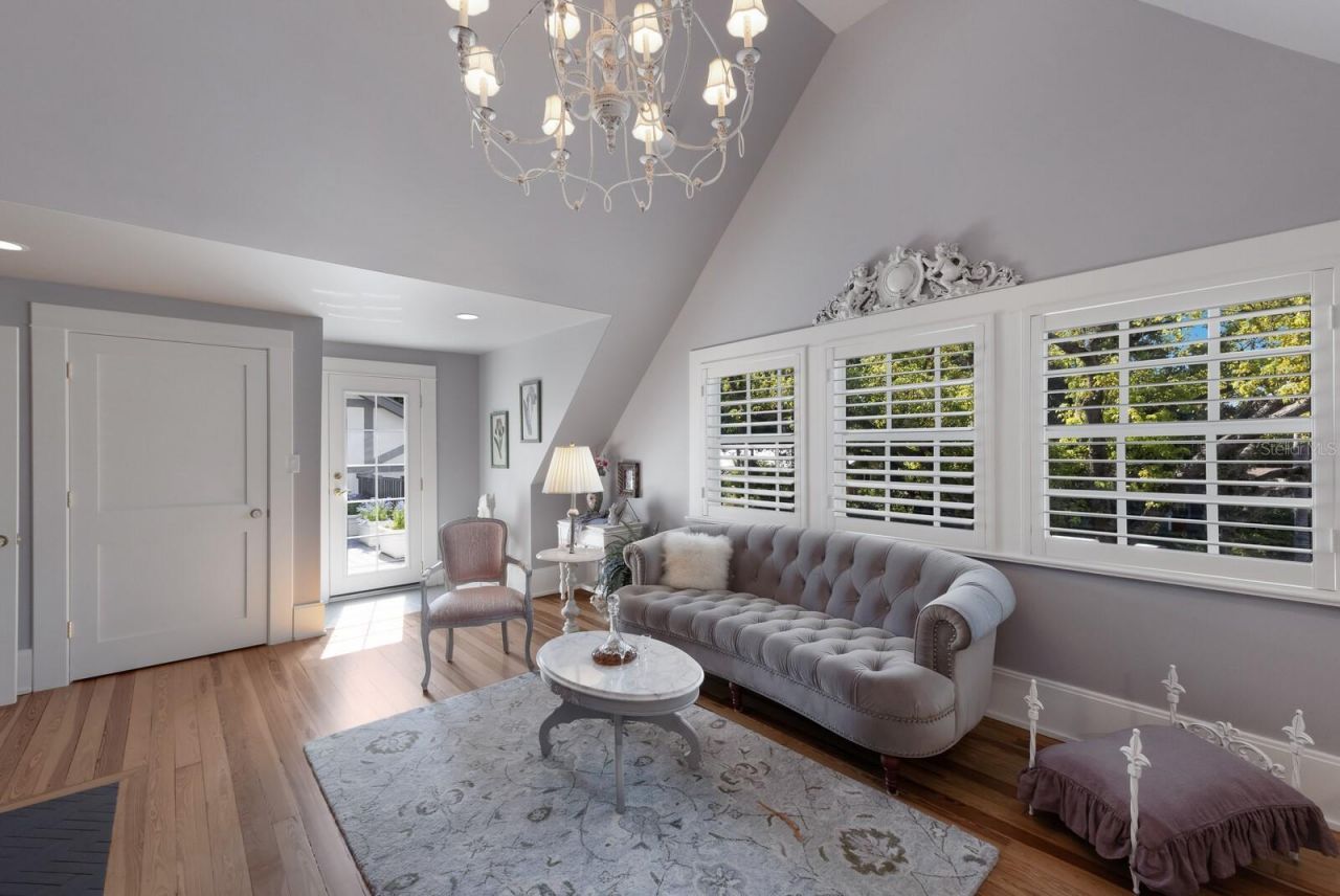 1829 Bougainvillea Street, Sarasota, FL 34239 Photo