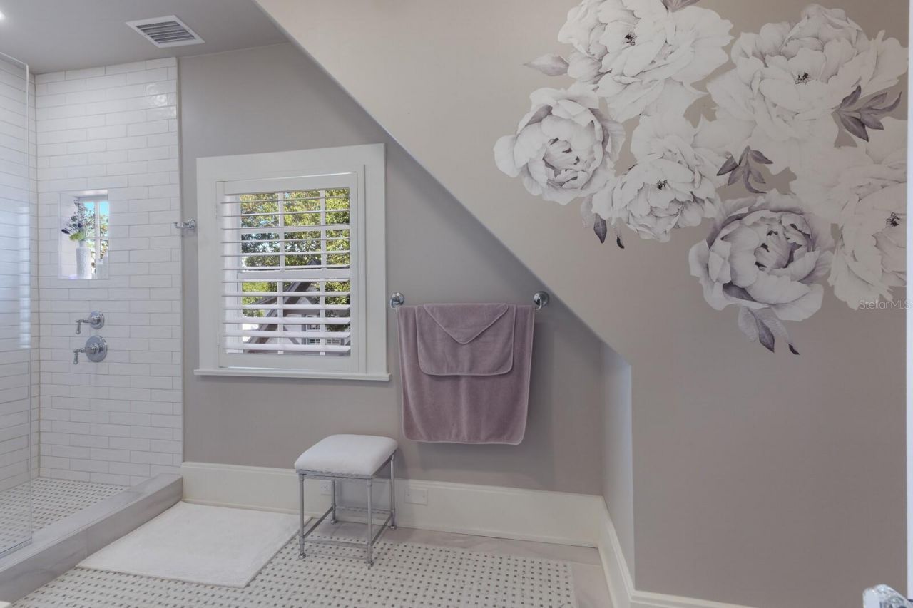 1829 Bougainvillea Street, Sarasota, FL 34239 Photo