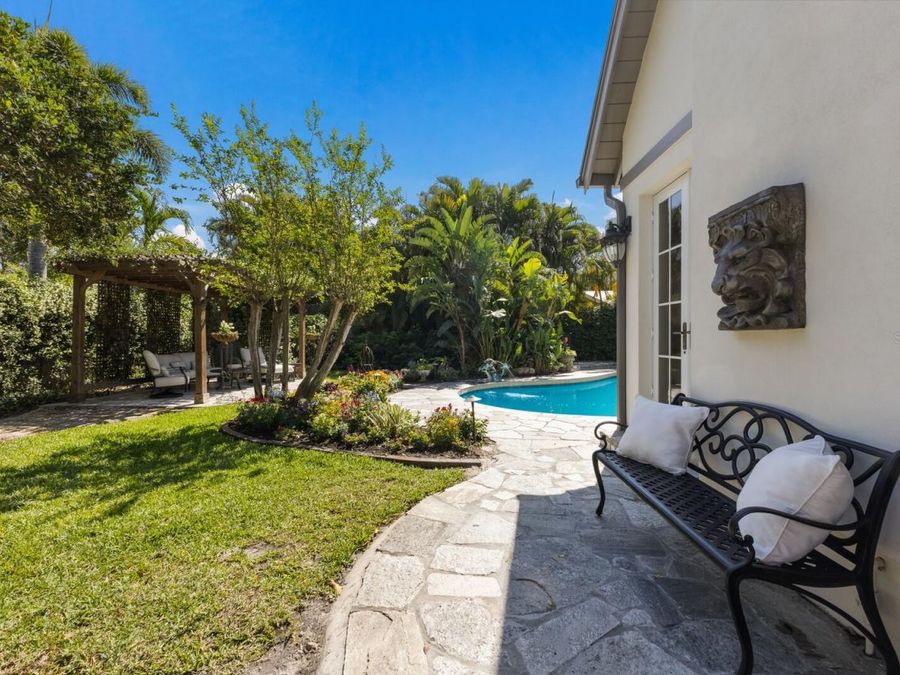 Property Image 60