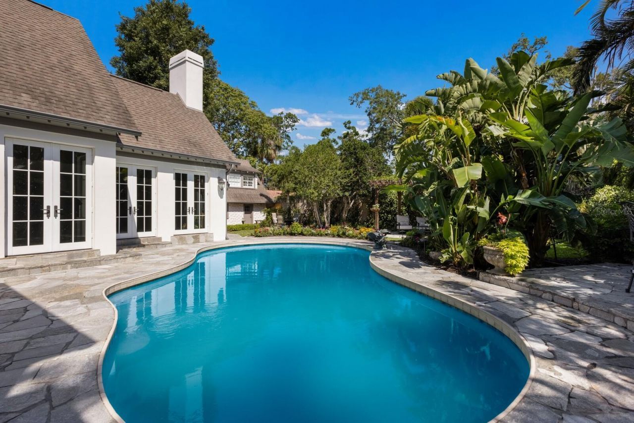 1829 Bougainvillea Street, Sarasota, FL 34239 Photo