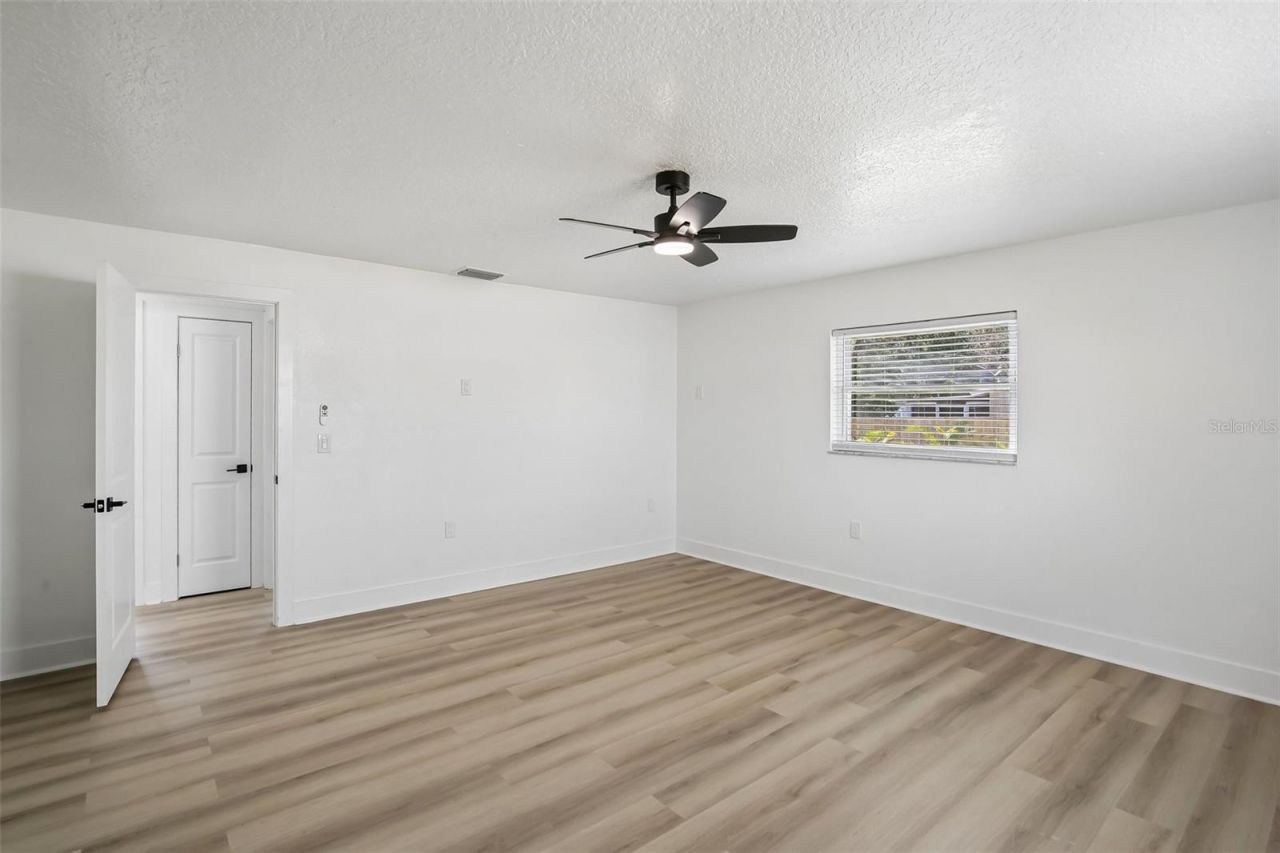 1782 Maryland Avenue Ne, Saint Petersburg, FL 33703 Photo