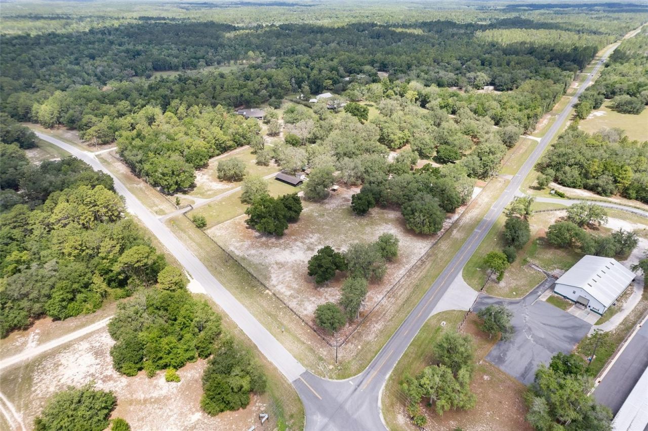 10871 SE County Road 336, Morriston, FL 32668 Photo