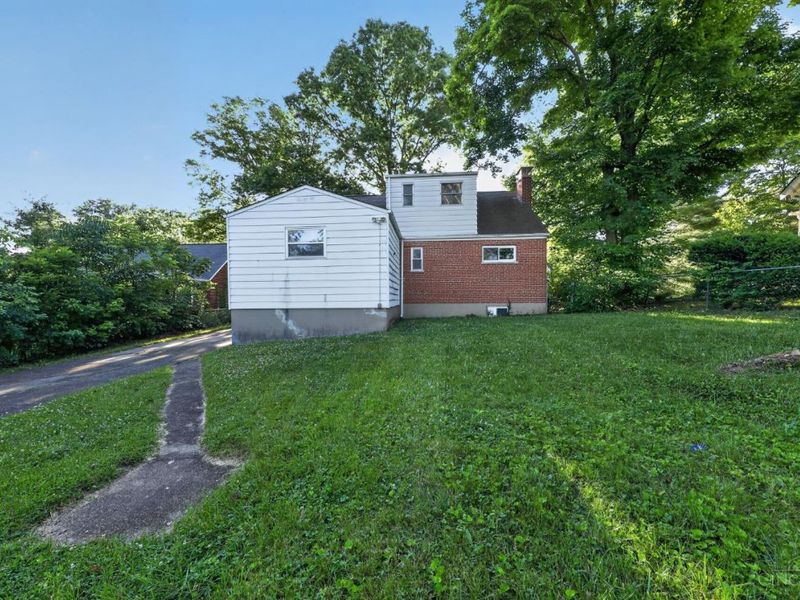 7761 Pippin Road, Cincinnati, OH 45239 Photo 15