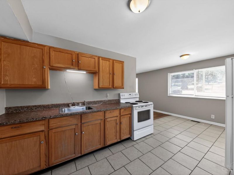 5639 Alvina Avenue, Unit 2, Cincinnati, OH 45212 Photo 11
