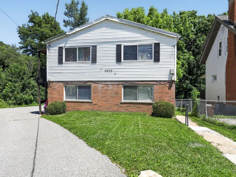 5639 Alvina Avenue, Unit 2, Cincinnati, OH 45212 Photo 2