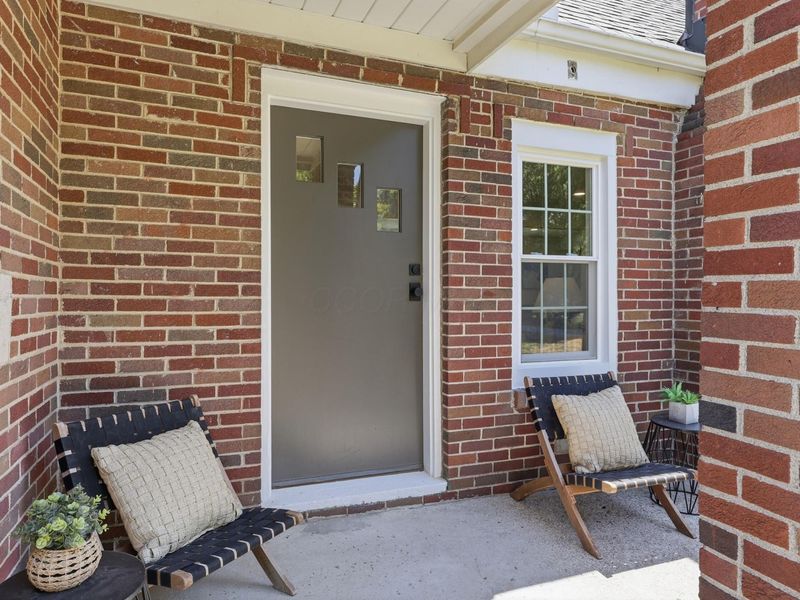4146 Maize Road , Columbus, OH 43224 Photo 3