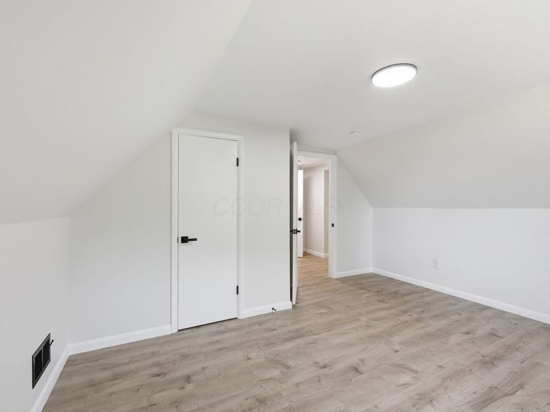 4146 Maize Road , Columbus, OH 43224 Photo 35