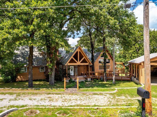 207 Gary Drive , Vinita, OK 74301