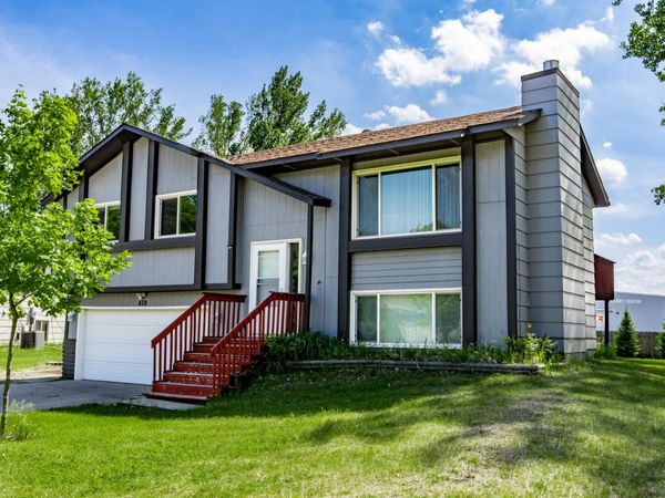 439 Birch Lane , Moorhead, MN 56560