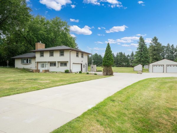 3816 Lillie Court SW, Rochester, MN 55902