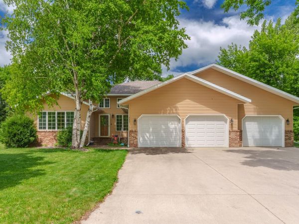 725 Westgate Circle, Hawley, MN 56549