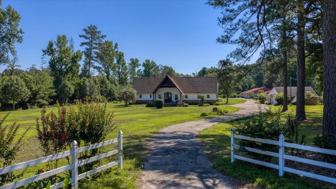 3121 Camden Highway Photo 110