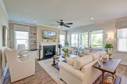 2026 Geranium Lane photo 4