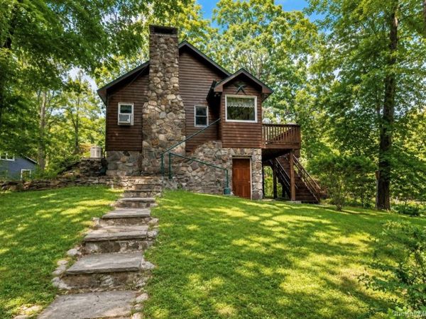 53 Wah Ta Wah Drive, Greenwood Lake, NY 10925