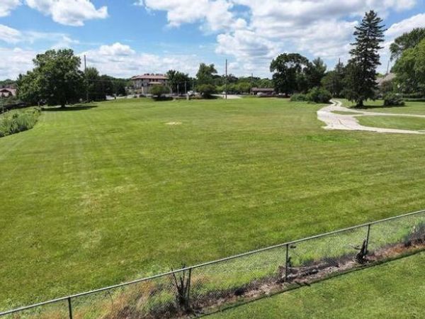 3580 7th Street , Moline, IL 61265