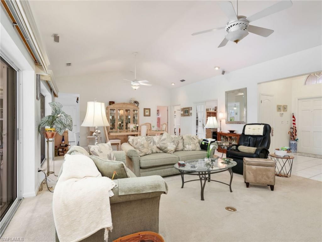 221 SE 10th Ter, Cape Coral, FL 33990 Photo