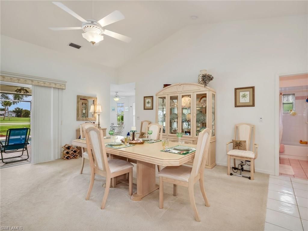 221 SE 10th Ter, Cape Coral, FL 33990 Photo