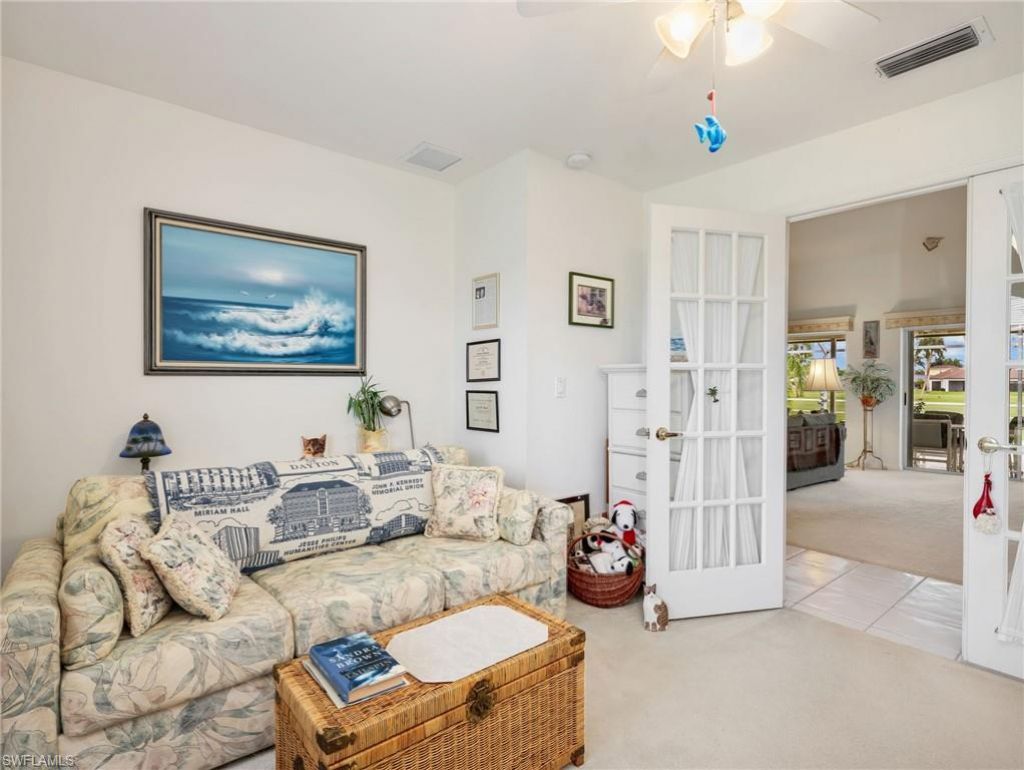 221 SE 10th Ter, Cape Coral, FL 33990 Photo