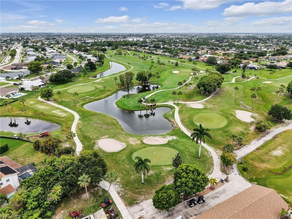 221 SE 10th Ter, Cape Coral, FL 33990 Photo