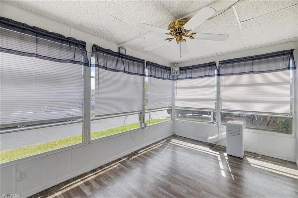 952 Days Ln, North Fort Myers, FL 33917 Photo