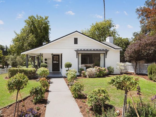 1200 Fernside Drive, La Canada Flintridge, CA 91011