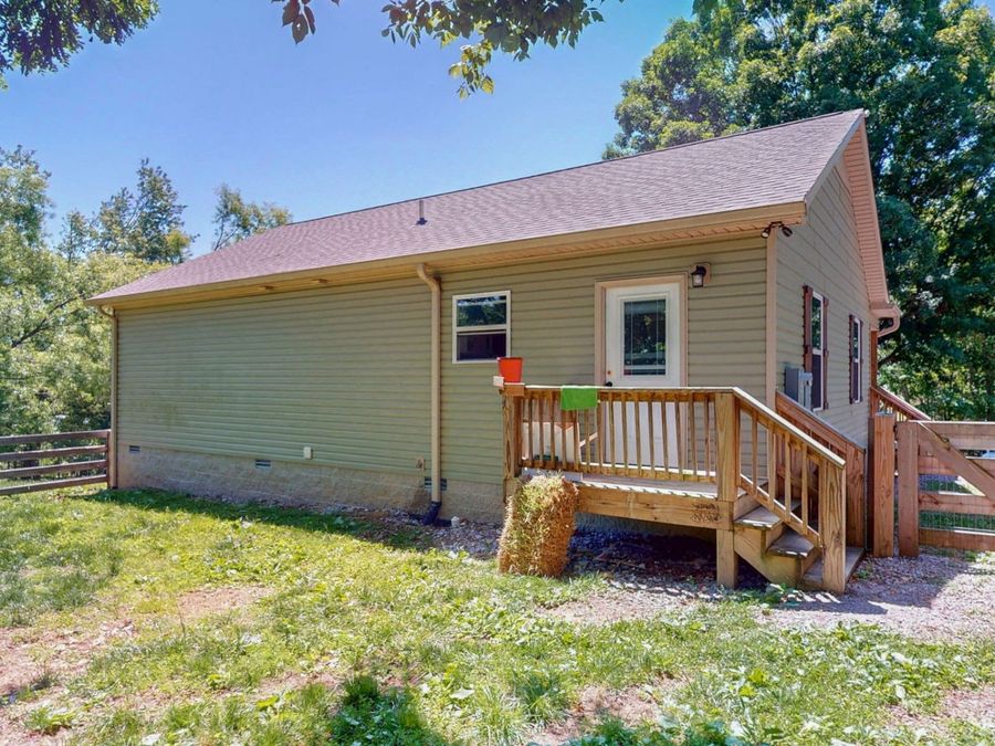 Property Image 9