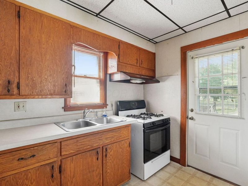 65 Mount Vernon Avenue , Fredericktown, OH 43019 Photo 13