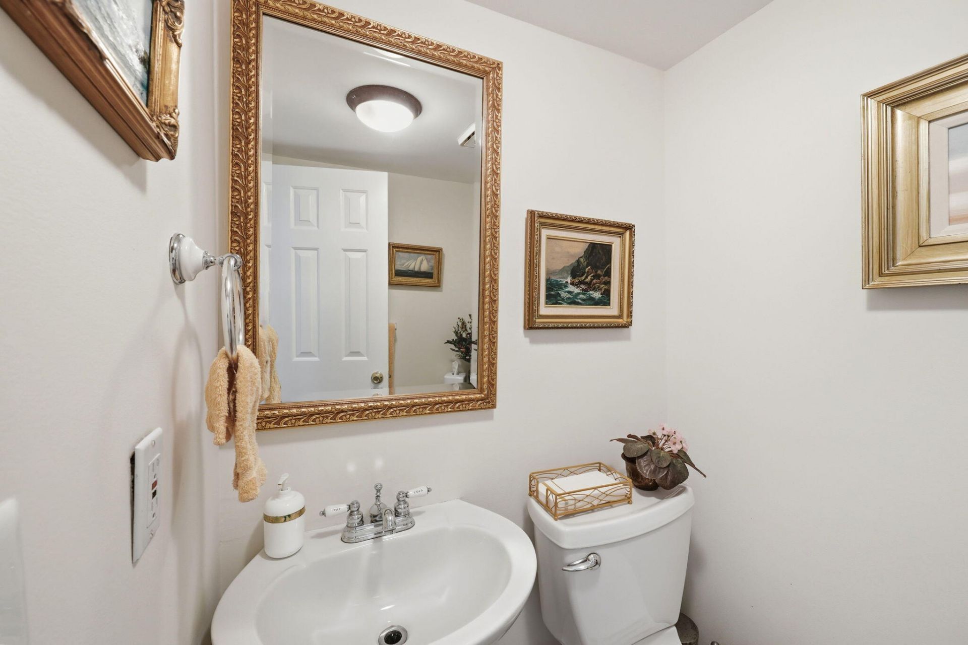1403 Audubon Court Photo 17