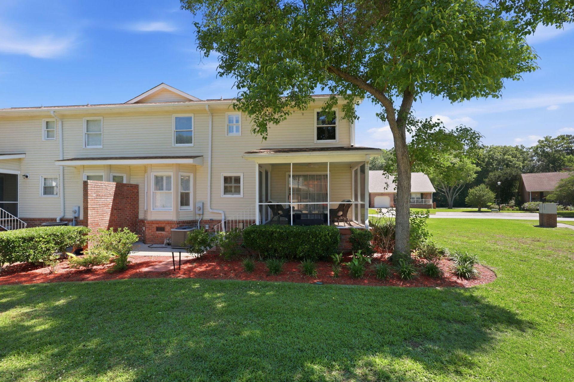 1403 Audubon Court Photo 20