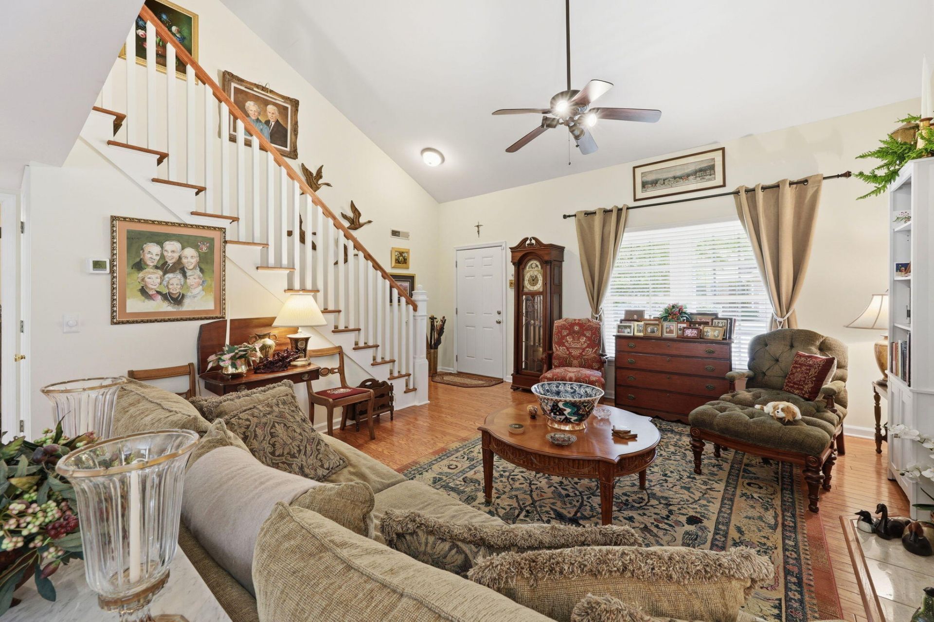 1403 Audubon Court Photo 4