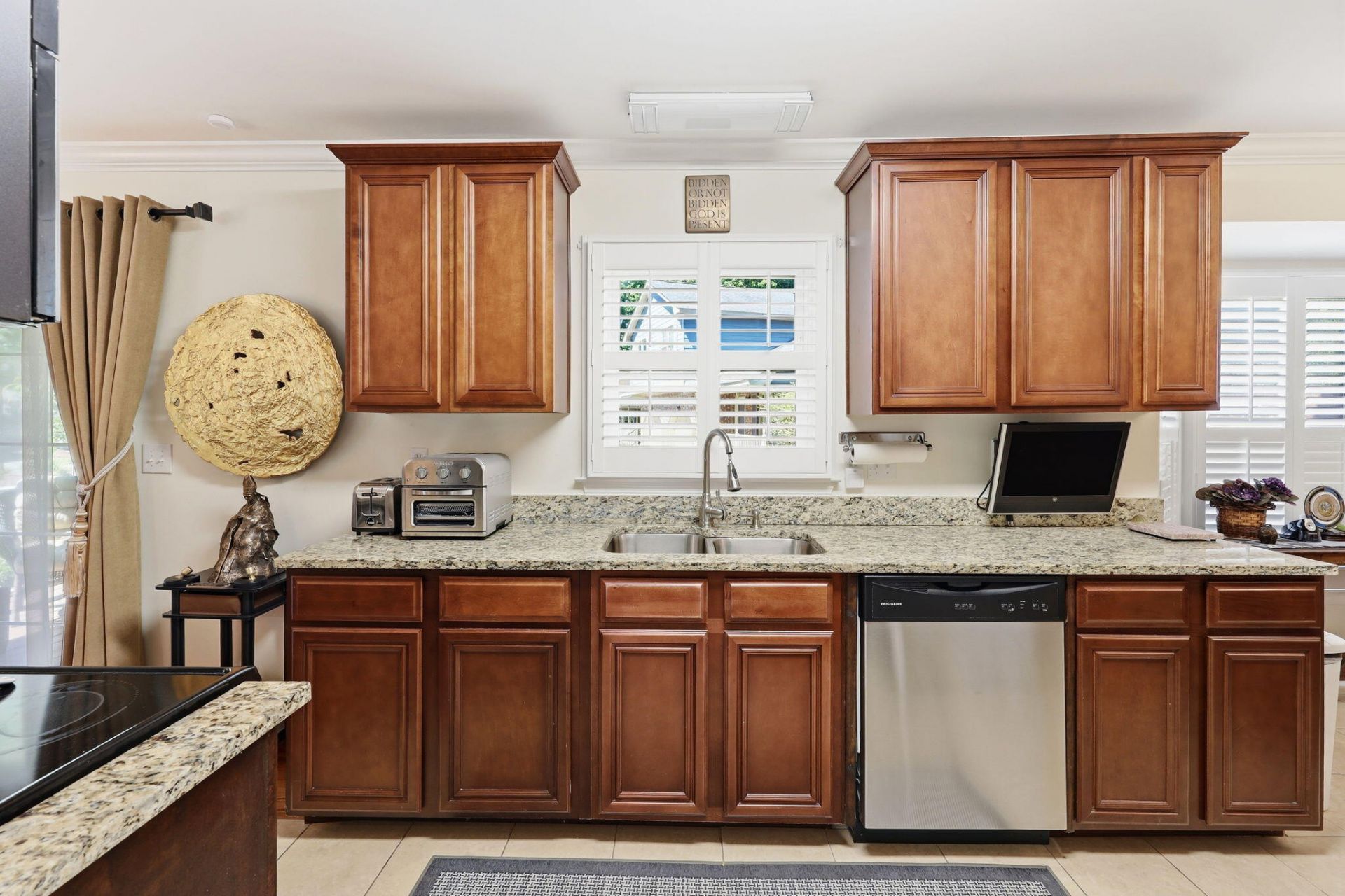 1403 Audubon Court Photo 7