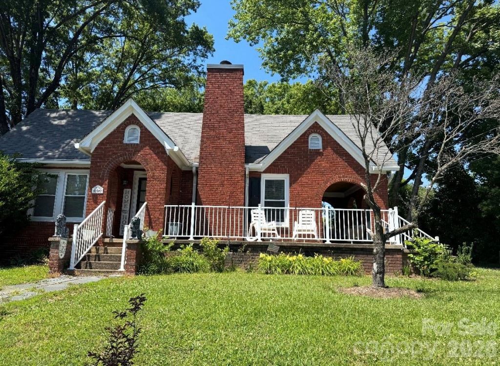 1303 Lane Street, Kannapolis, NC 28083 Main Photo