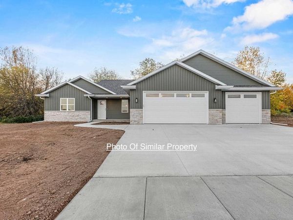 N1250 TELFAIR DRIVE, Greenville, WI 54952