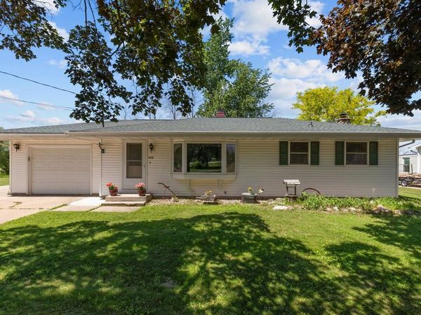 409 E MARY STREET, Black Creek, WI 54106