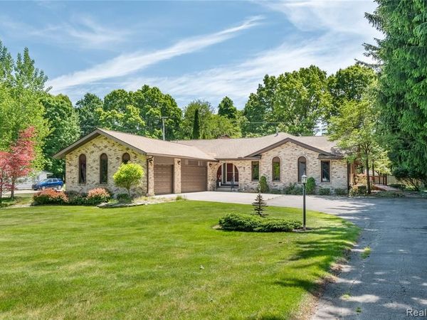 11050 Wealthy Lane, Bruce Twp, MI 48065