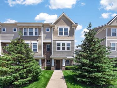 3534 Rochester Road, Royal Oak, MI 48073