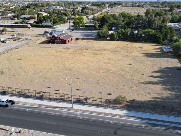 Lone Mountain , Las Vegas, NV 89129