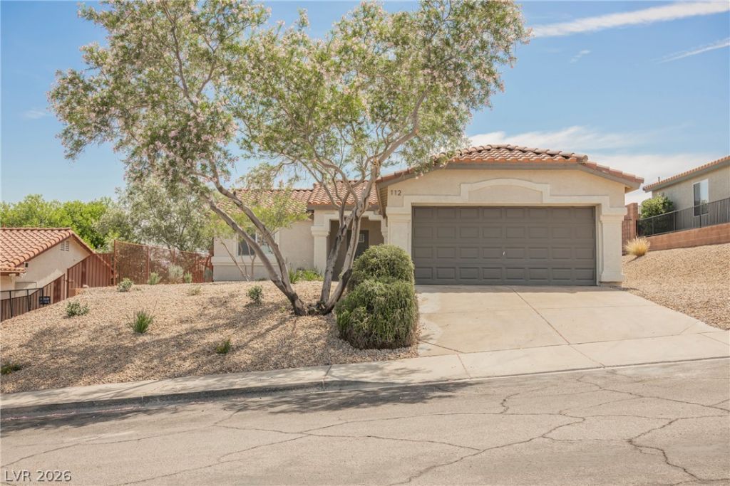 112 Iridescent Street, Henderson, NV 89012 Main Photo