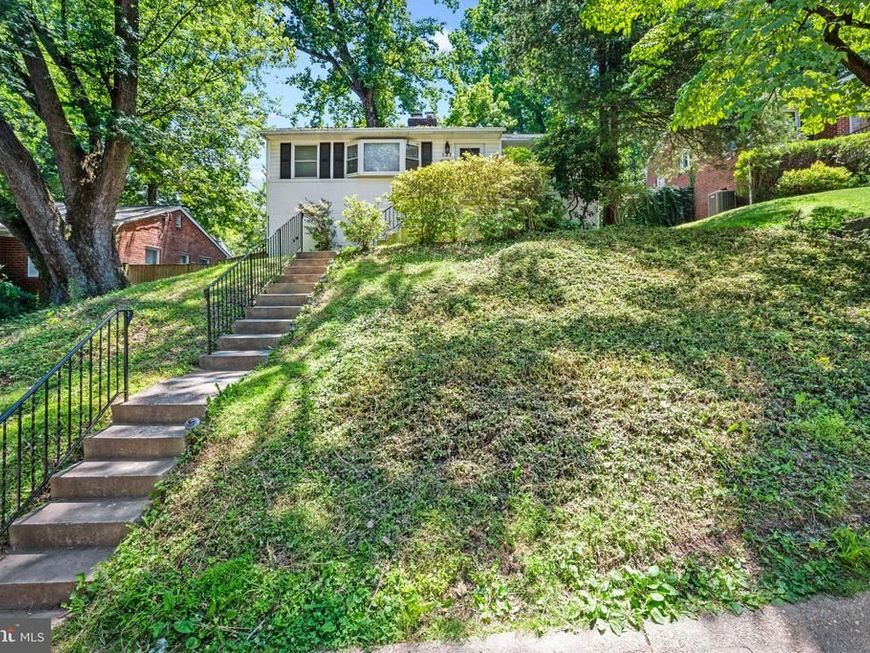 121 Whitmoor Terrace , Silver Spring, MD 20901 Main Photo