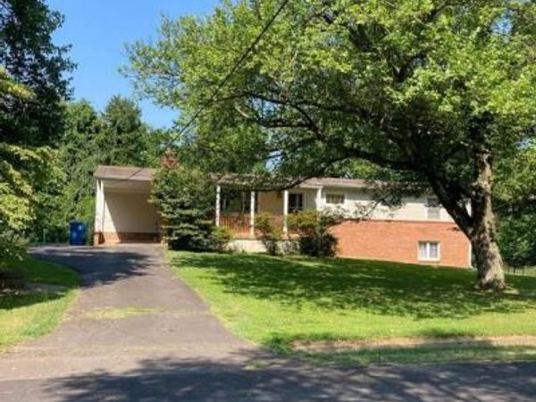 852 CONSTELLATION DRIVE, GREAT FALLS, VA 22066