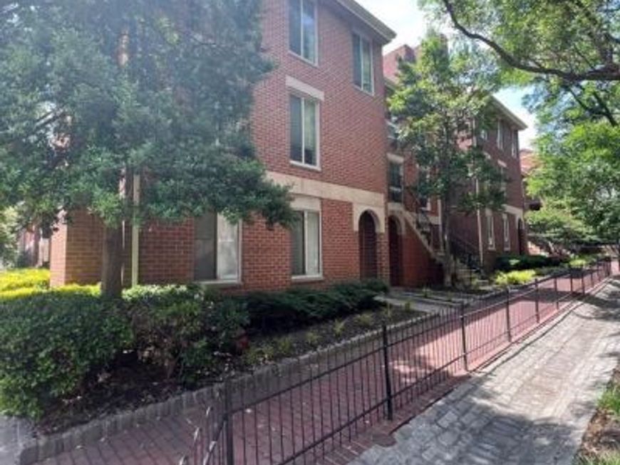 3 Andrew Place , Unit R98, Baltimore, MD 21201 Main Photo