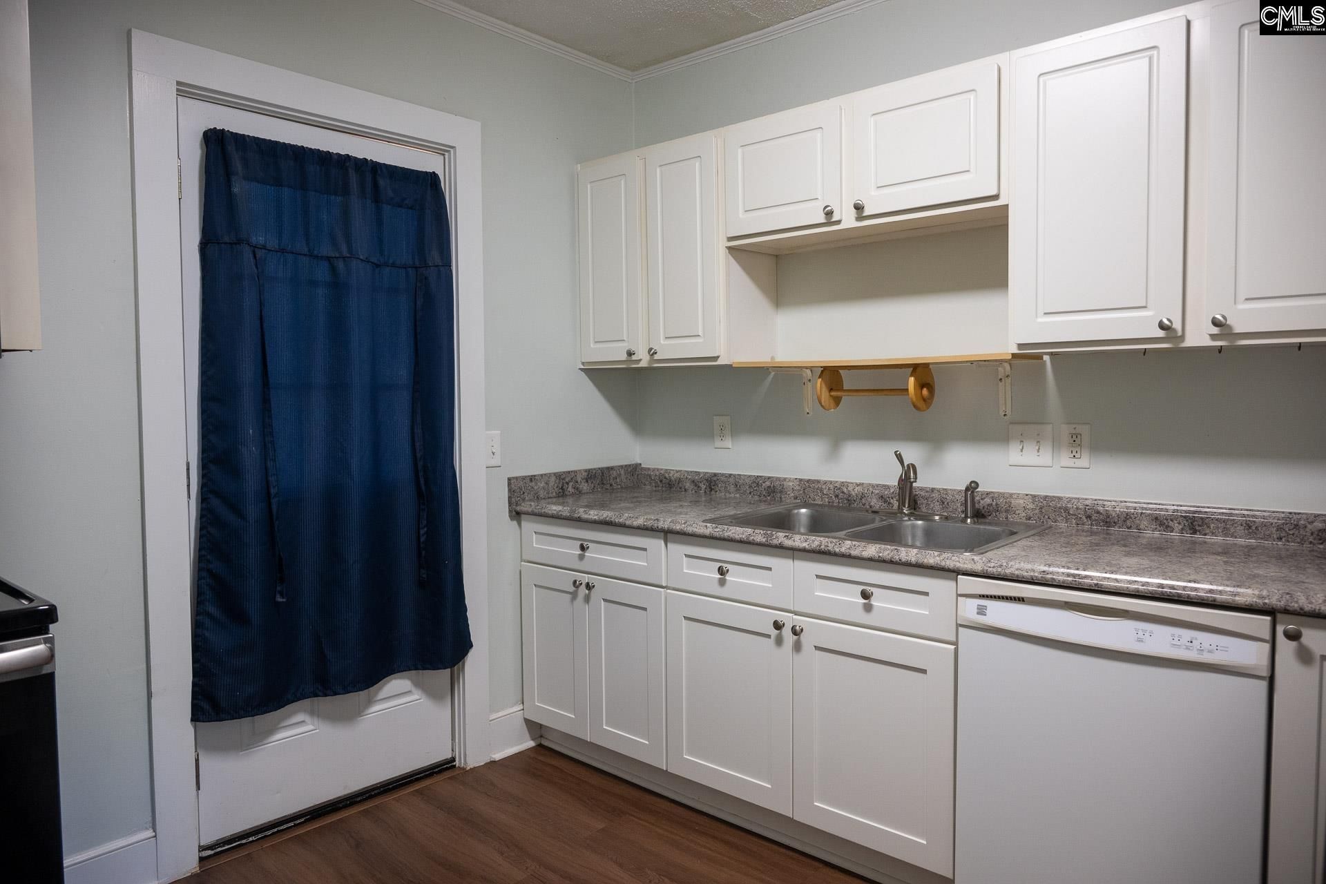 2237 Kingswood Drive  Photo 9