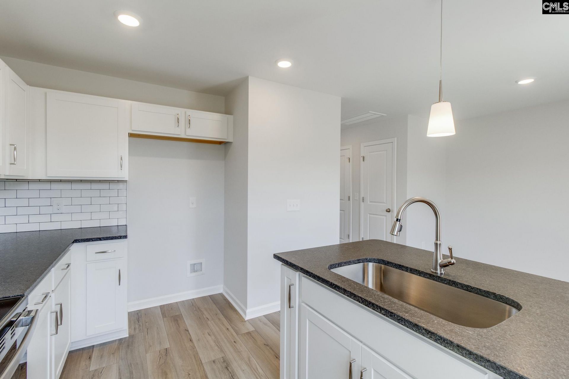 3070 Harborview Drive Photo 10