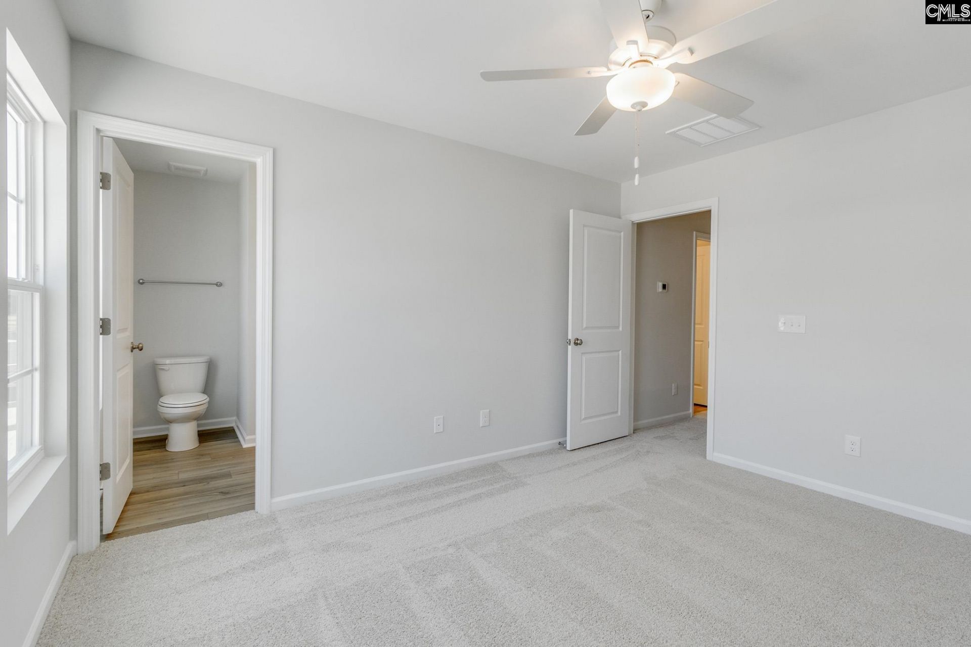 3070 Harborview Drive Photo 15