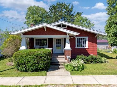 137 W 2nd St, Perrysville, OH 44864