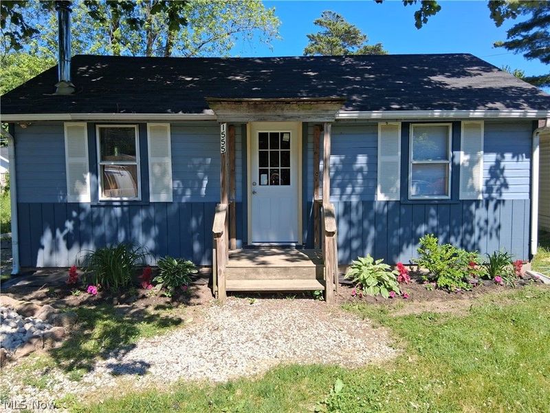 1555 Glenview Avenue, Madison, OH 44057 Photo 1