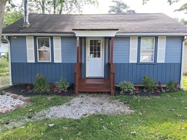 1555 Glenview Avenue, Madison, OH 44057