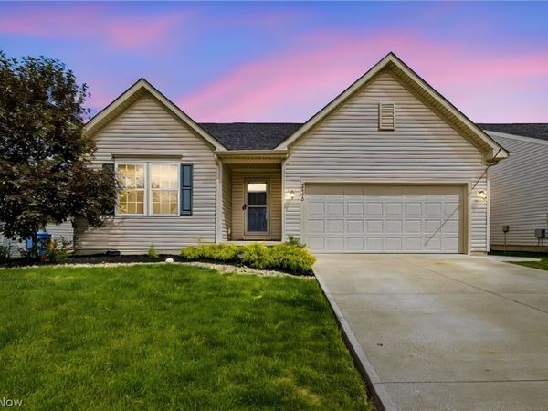 38573 Ranally Way, Willoughby, OH 44094