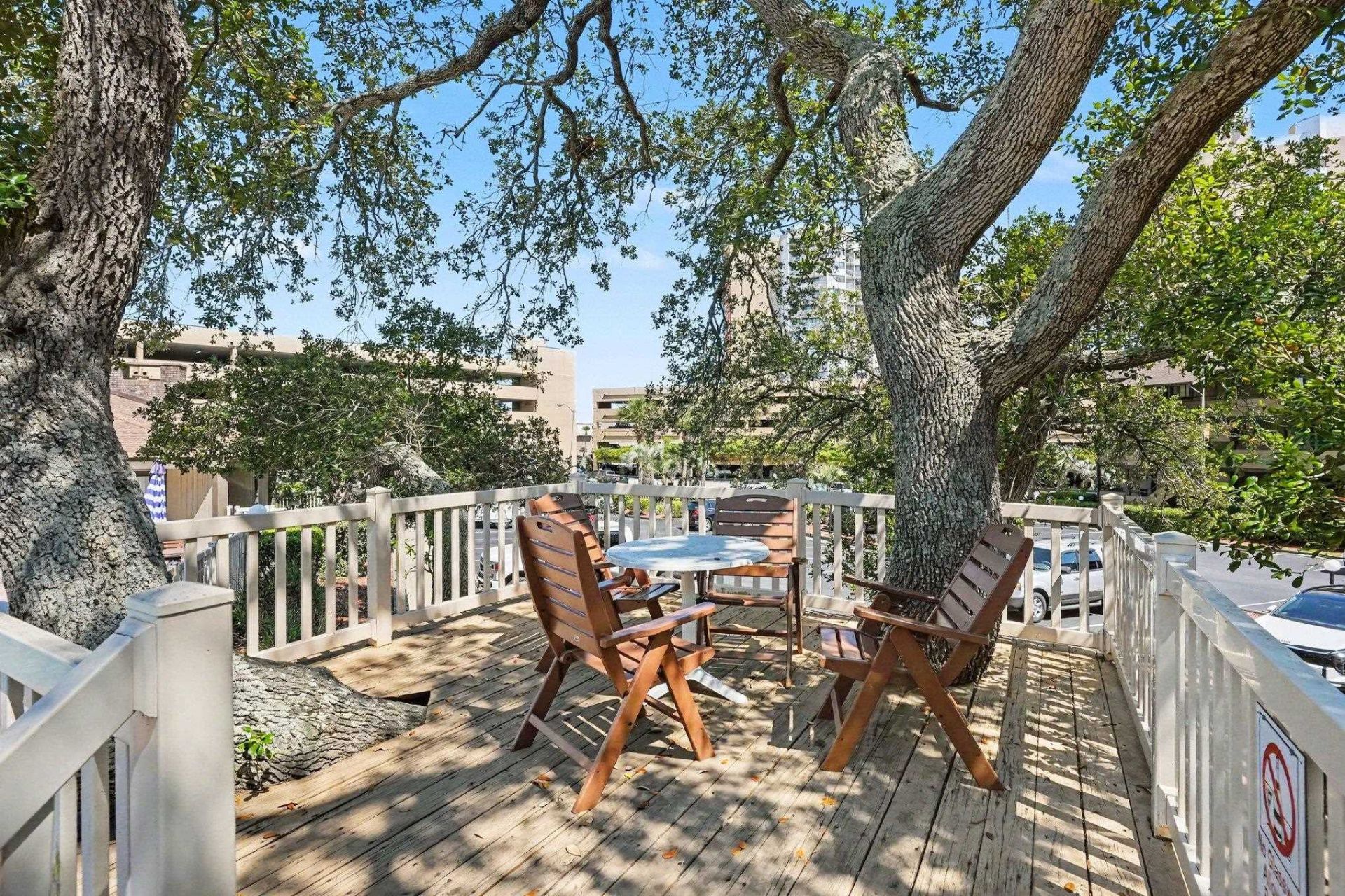 9501 Shore Dr. Photo 29