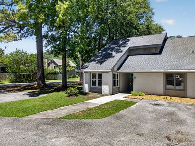 101 Chattum Court, Summerville, SC 29485